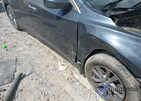 2015 Nissan Altima 2.5 S из США, поврежденный, VIN 1N4AL3AP3FC474871